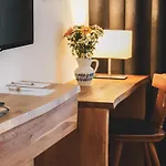 ホテル Aktivhotel Wildschuetz 4*