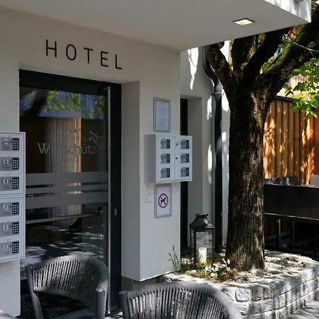 Aktivhotel Wildschuetz ホテル 4*