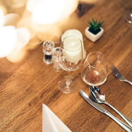 فندق Aktivhotel Wildschuetz Altmünster